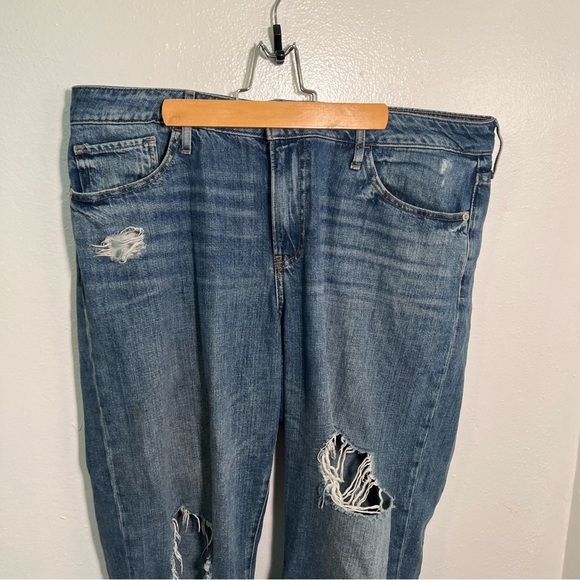 Express Mid-Rise Boyfriend Jean Medium Wash Distressed 14R - Picture 3 of 14